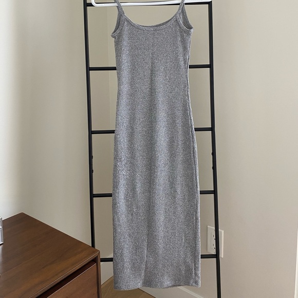 SOLD Wilfred Kovac midi king dress in heather grey - Picture 6 of 6